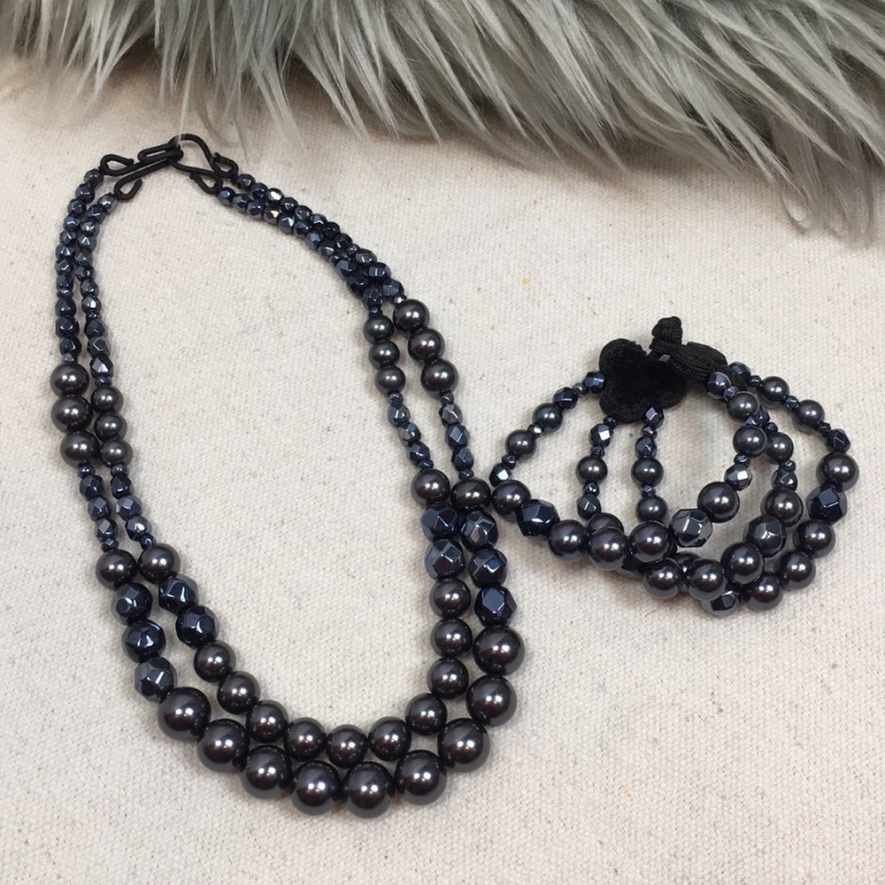 Banana Republic faux pearl multi strand necklace